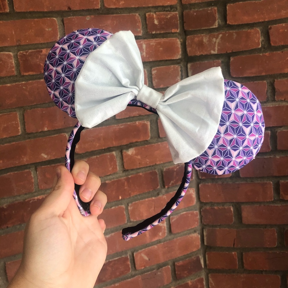 MATCHING MICKEY EAR AND MASK SET - EPCOT-INSPIRED! - Picture 3 of 5